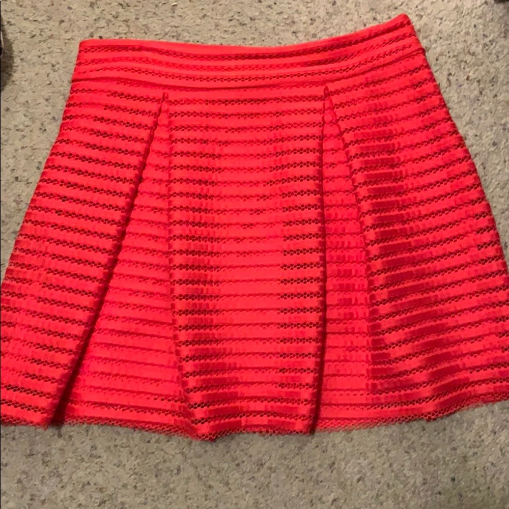 Express skirt